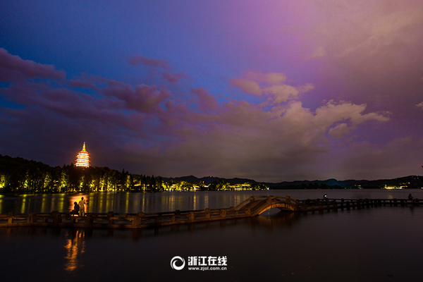 记者-倪雁强-摄）昨日傍晚，杭州长桥，.jpg